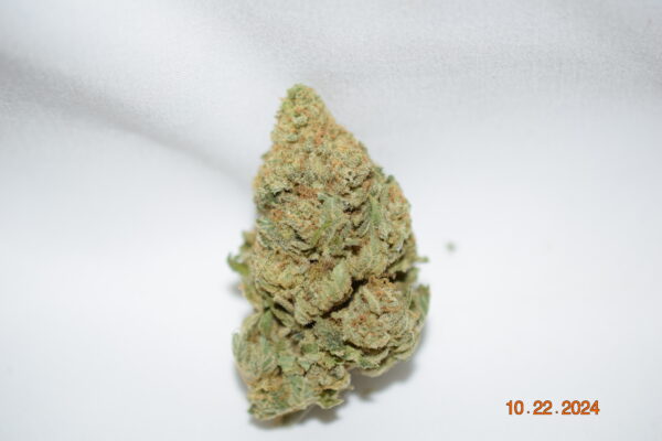 Super Lemon Haze Sativa Dominant Hybrid AAA