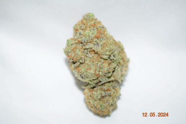 White Rhino Indica Dominant Hybrid AAAA